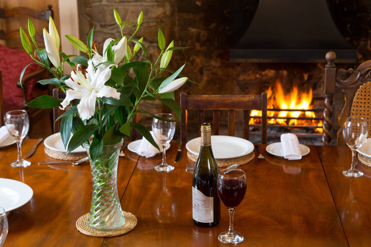 Stunning Georgian Manor and Country Living Cottages, on the edge of Dartmoor- Sleeps and Dines 24